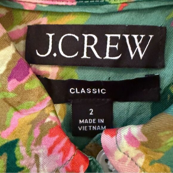 J. Crew Classic-fit cupro-blend shirt in rose garden - Picture 5 of 9
